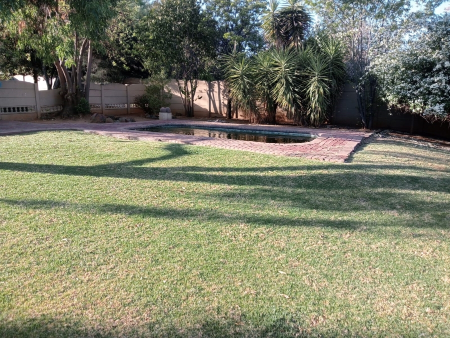 4 Bedroom Property for Sale in Riebeeckstad Free State